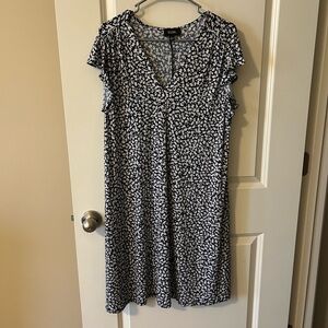 Max Studio Blue and White Floral Midi Dress